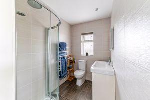 Photo 32- click for photo gallery